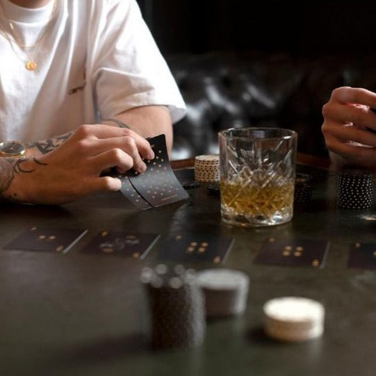 Poker Set in Wooden Box - 100 Chips and Black Cards