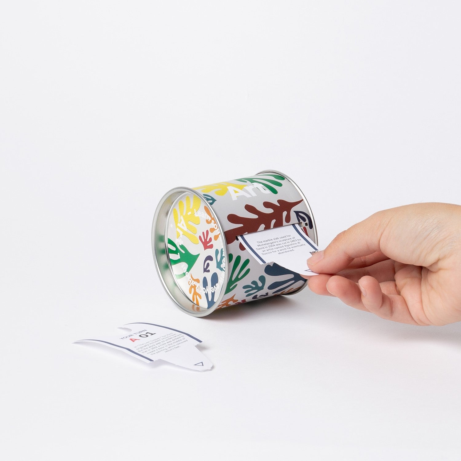 Art Facts Ticket Roll in Tin Box - 100 Facts